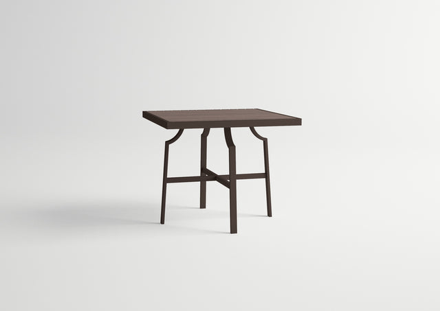 AGOSTO EETTAFEL VIERKANT