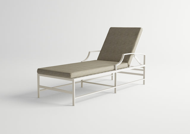 AGOSTO LIGBED MET KUSSENS