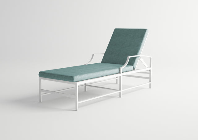 AGOSTO LIGBED MET KUSSENS
